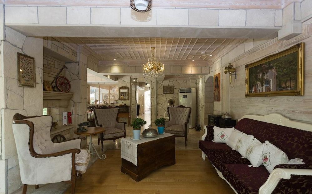 איסמלר Petunya Konak Boutique Hotel מראה חיצוני תמונה
