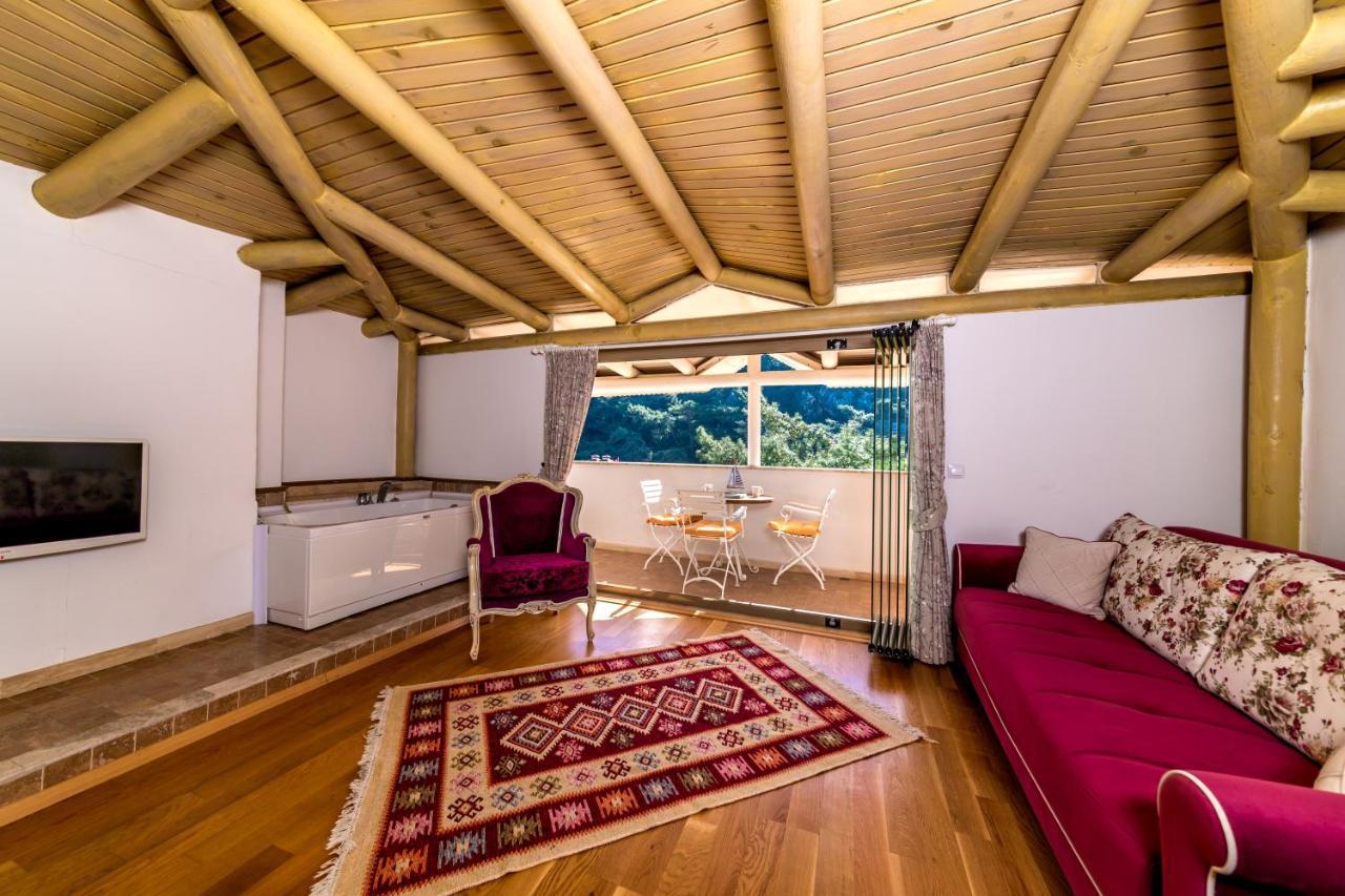 איסמלר Petunya Konak Boutique Hotel מראה חיצוני תמונה
